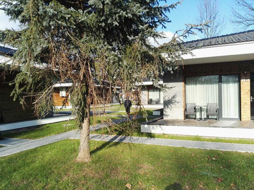 Villas And Apartments Oaza Sarajevo Exteriör bild